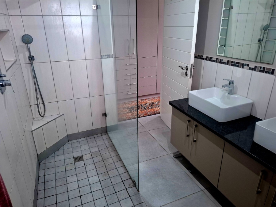 2 Bedroom Property for Sale in Hartenbos Central Western Cape